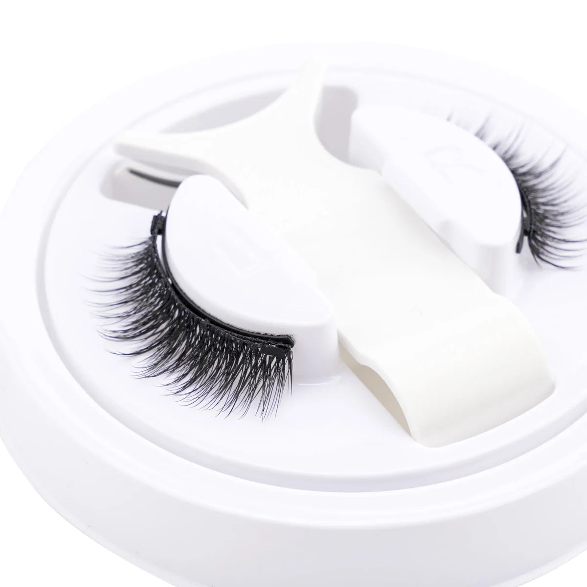 YSDO 1Pair Glue-free Magnetic Eyelashes Natural 3D Mink Eyelashes 2025 New Reusable Sensitive Eye Friendly Magnet Eyelash Kit